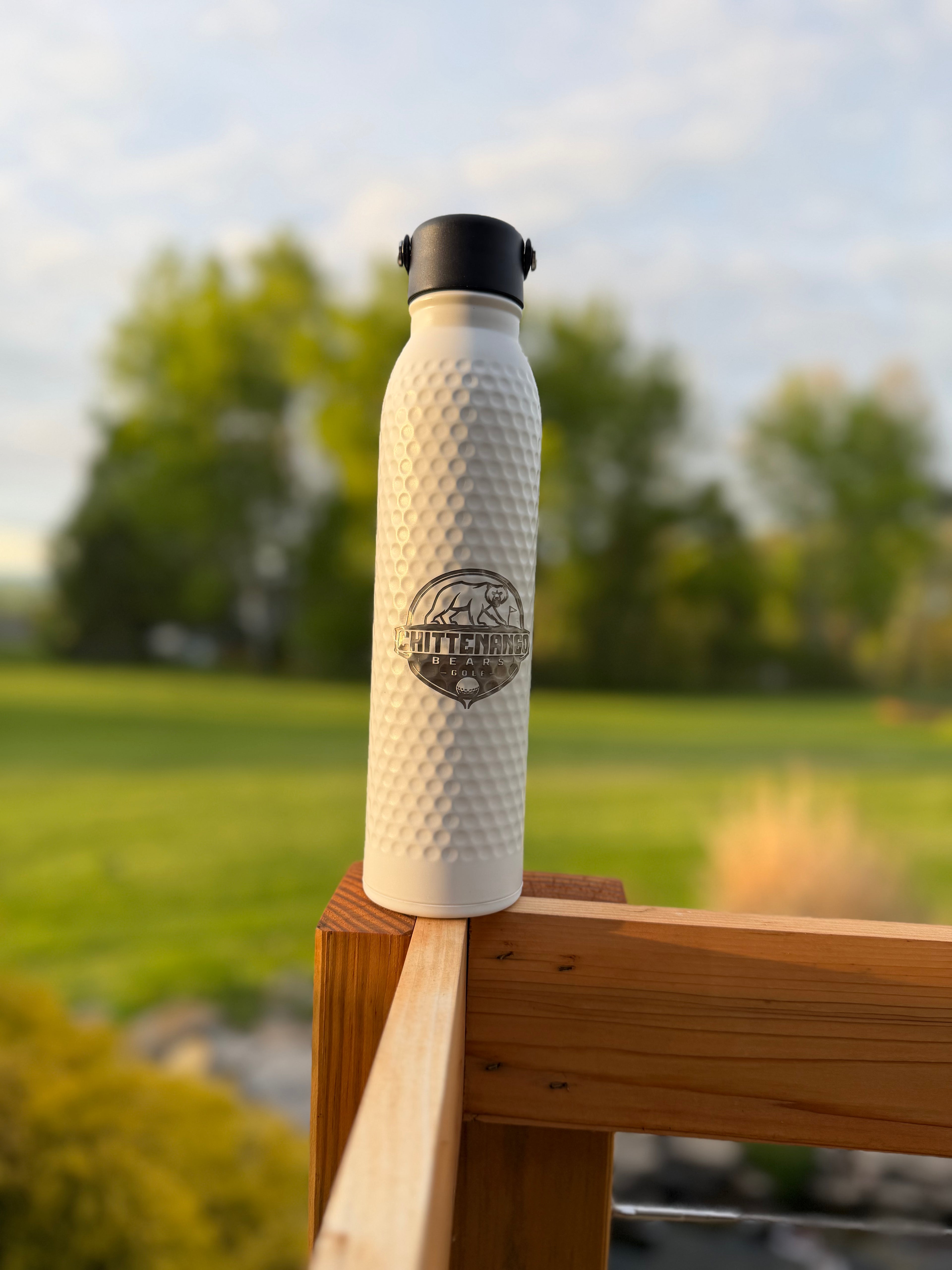 Swig - Customized Golf Ball Water Bottle - 20oz